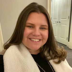 Meet your Posher, Carlyn